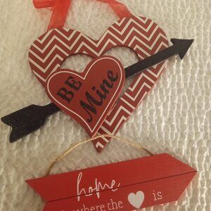 Bundle (2) Pc. Wooden Seasonal Love Valentine Day Decoration Wall Hangings
